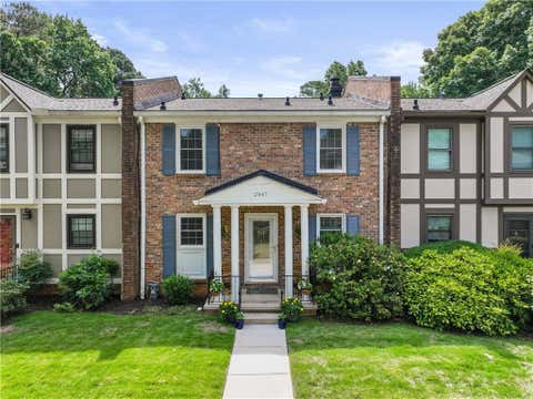 Townhouse For Sale - 2947 Lavista Way<br/> Decatur, GA 30033