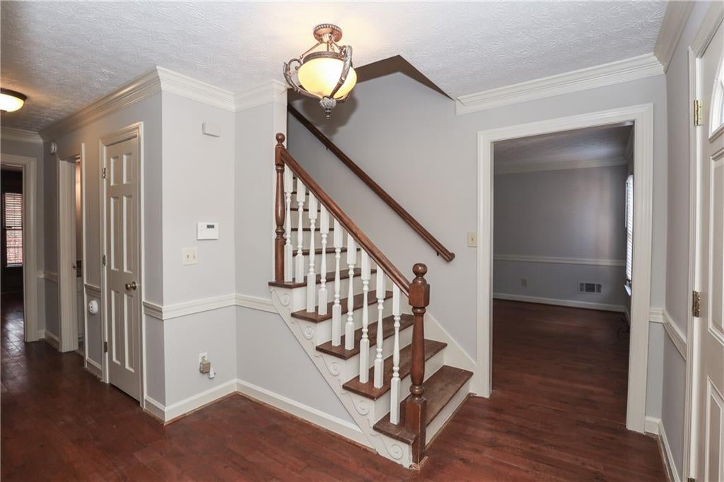 3122 Henderson Walk