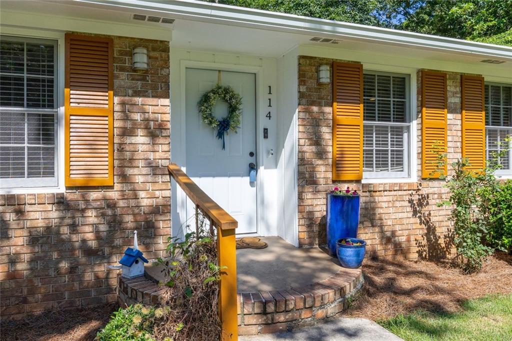 114 Margo Trail SE