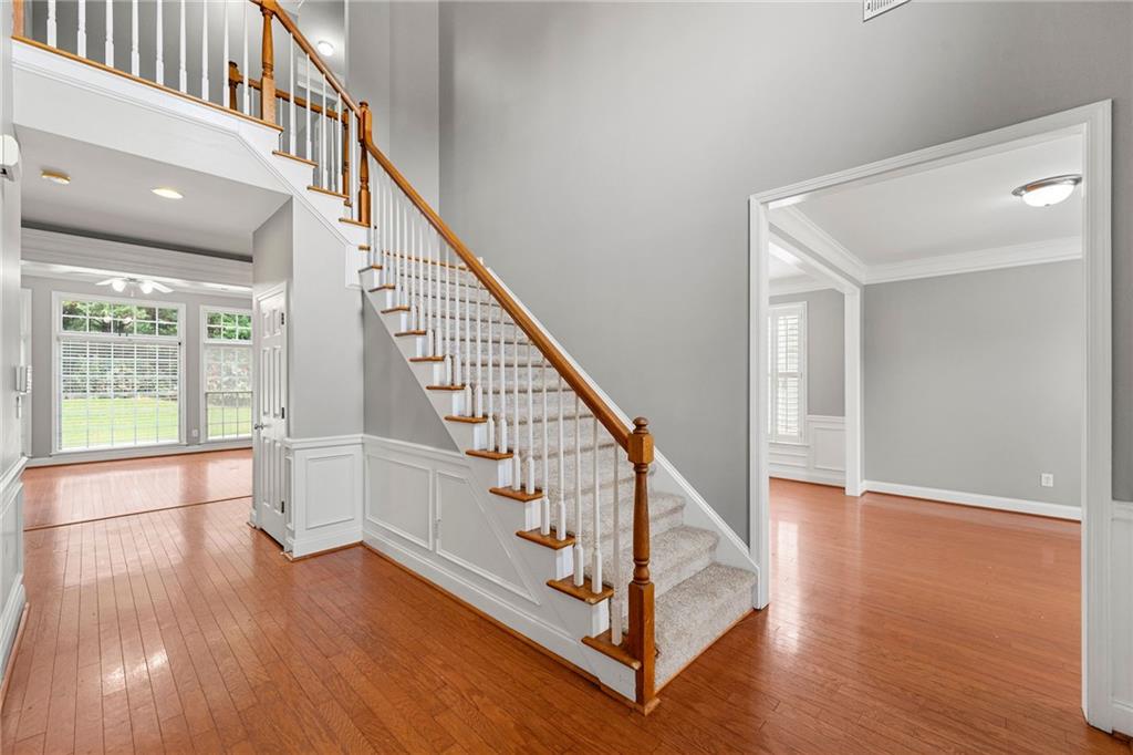 1999 Barrett Knoll Circle NW