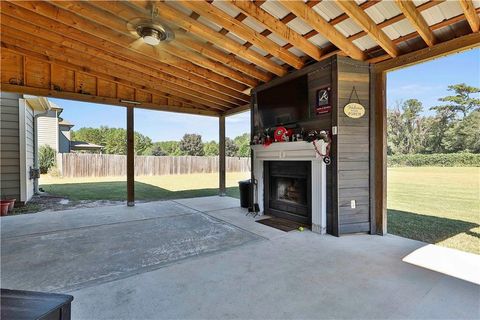 A home in Senoia