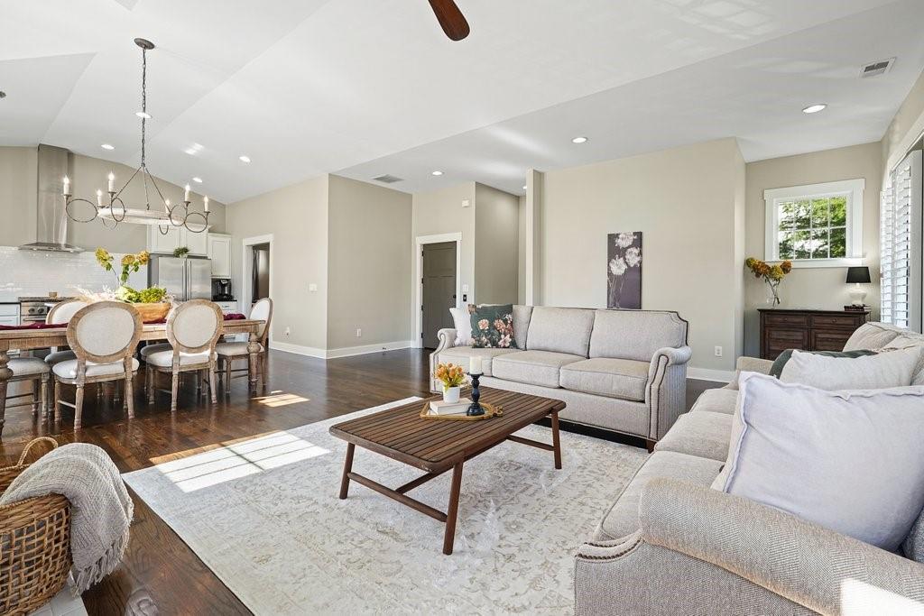 Woodstock Downtown - Residential
