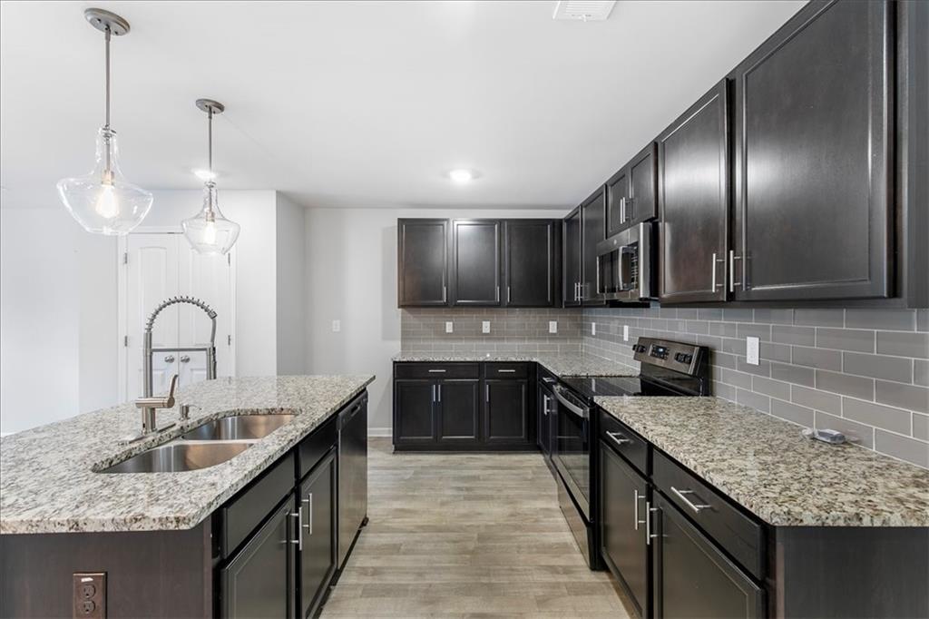6426 Beaver Creek Trail