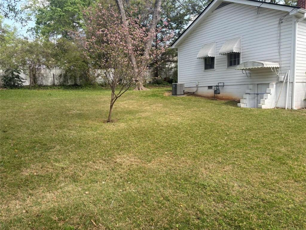 2608 Valley Stream Drive