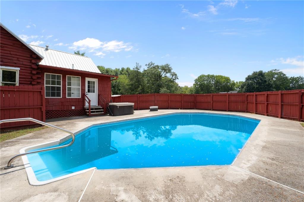 2059 Cave Spring Road