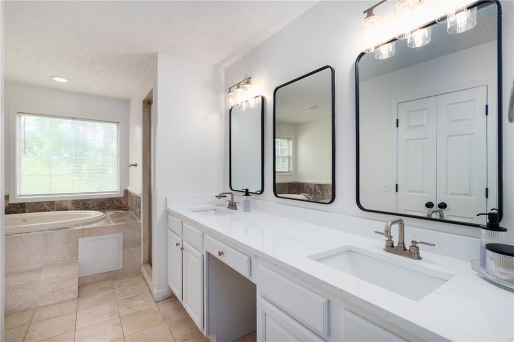 Eagle Point - Residential