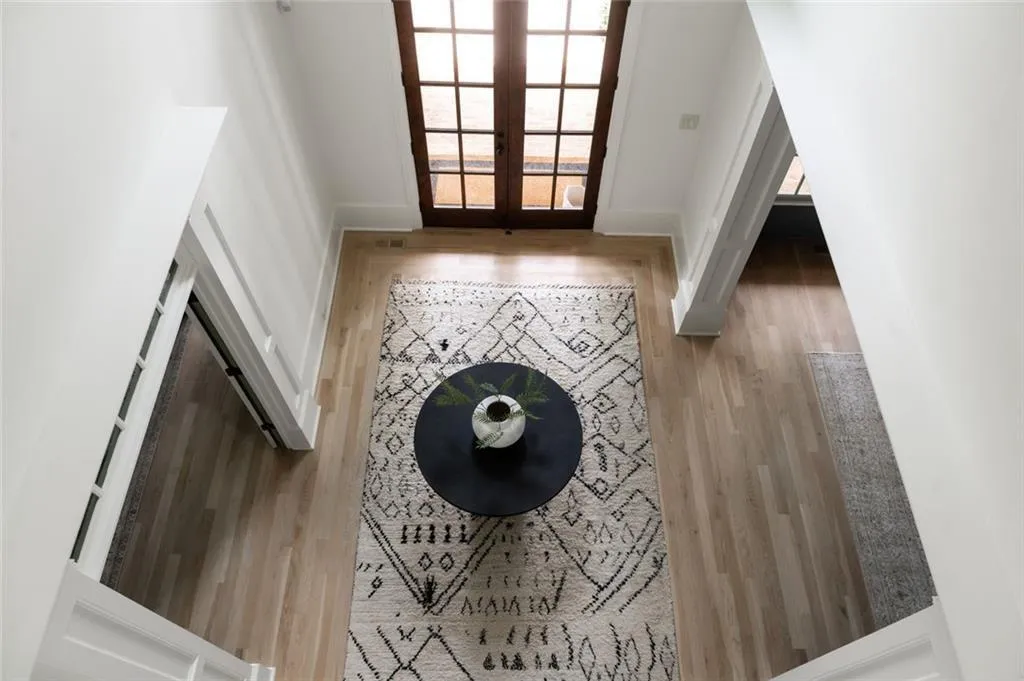 Alpharetta, Georgia 30004, United States, 5 Bedrooms Bedrooms, ,6 BathroomsBathrooms,Residential,Active,222923