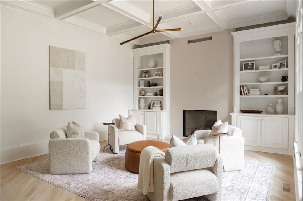 Crabapple Estates - Residential