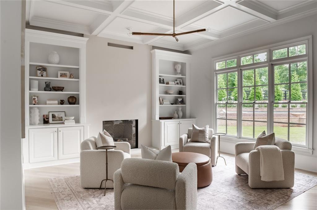 Crabapple Estates - Residential