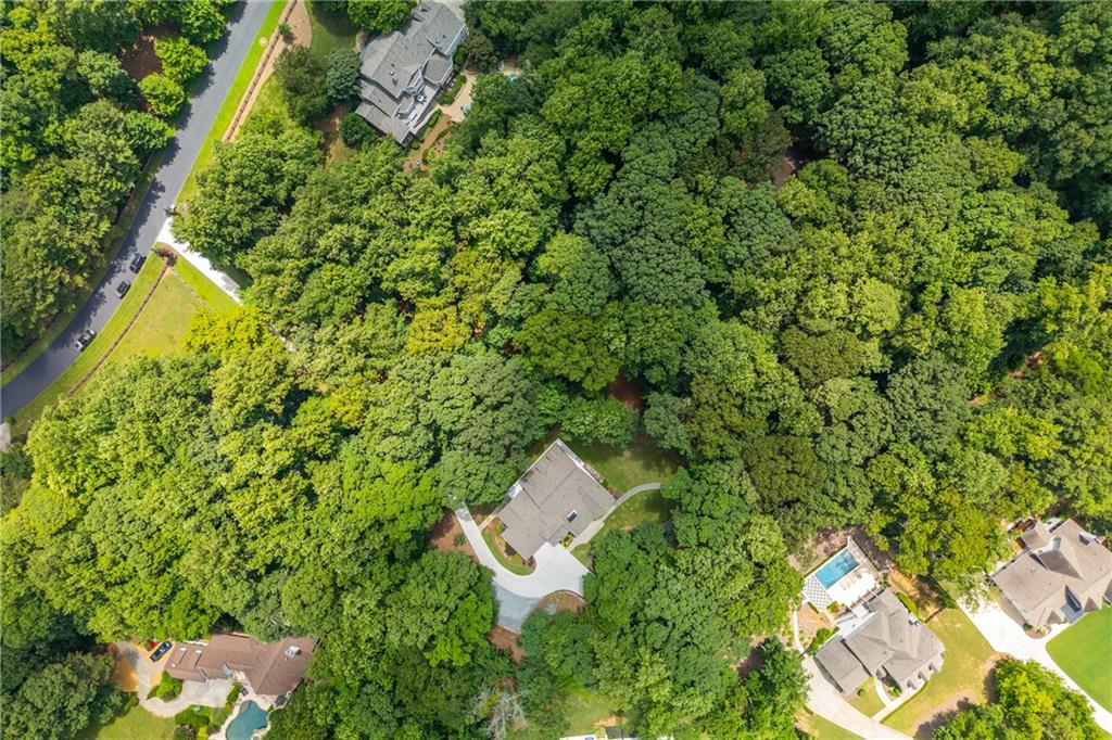 910 Pleasant Hollow Trail