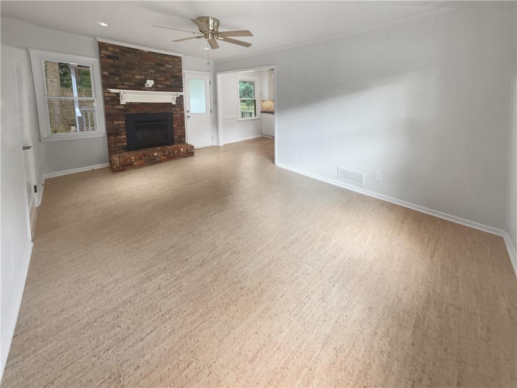 4023 Oak Crest Drive