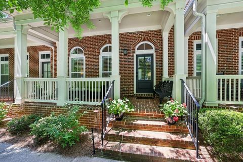 Photo of 631 Brennan Drive, Decatur, GA 30033 (MLS # 7766686)