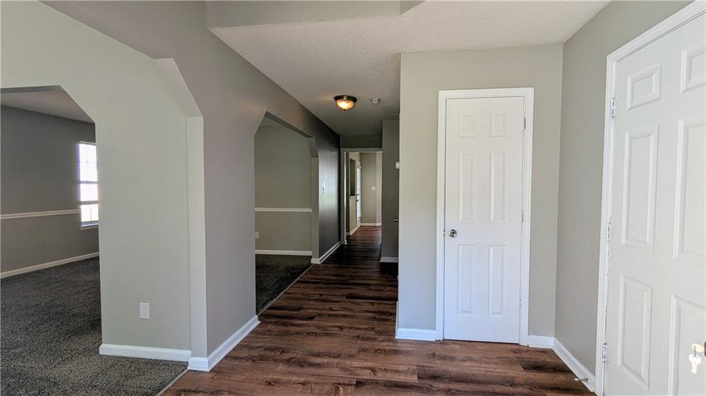 6436 Valerie Bluff