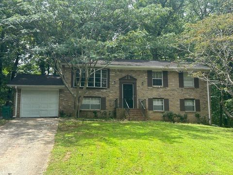 Photo of 1439 Walnut Ridge Way, Stone Mountain, GA 30083 (MLS # 7635390)