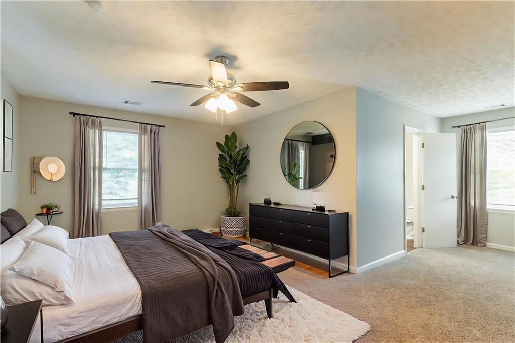 10 Briarcliff Place