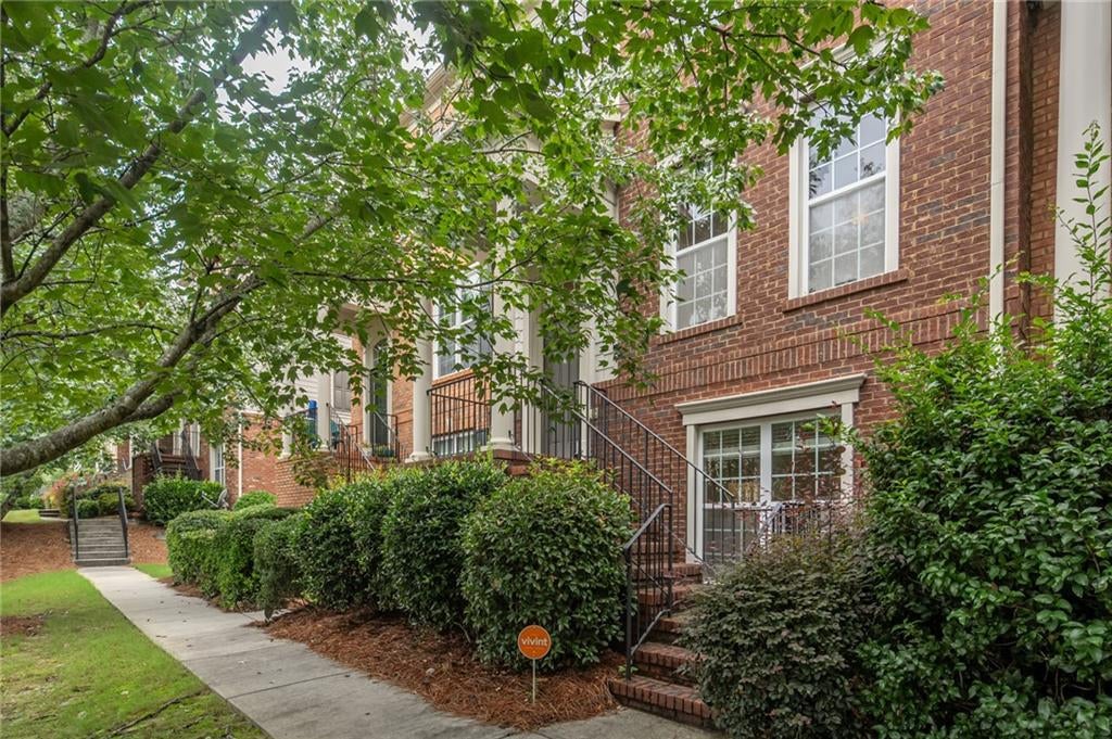 2450 Natoma Court SE 11