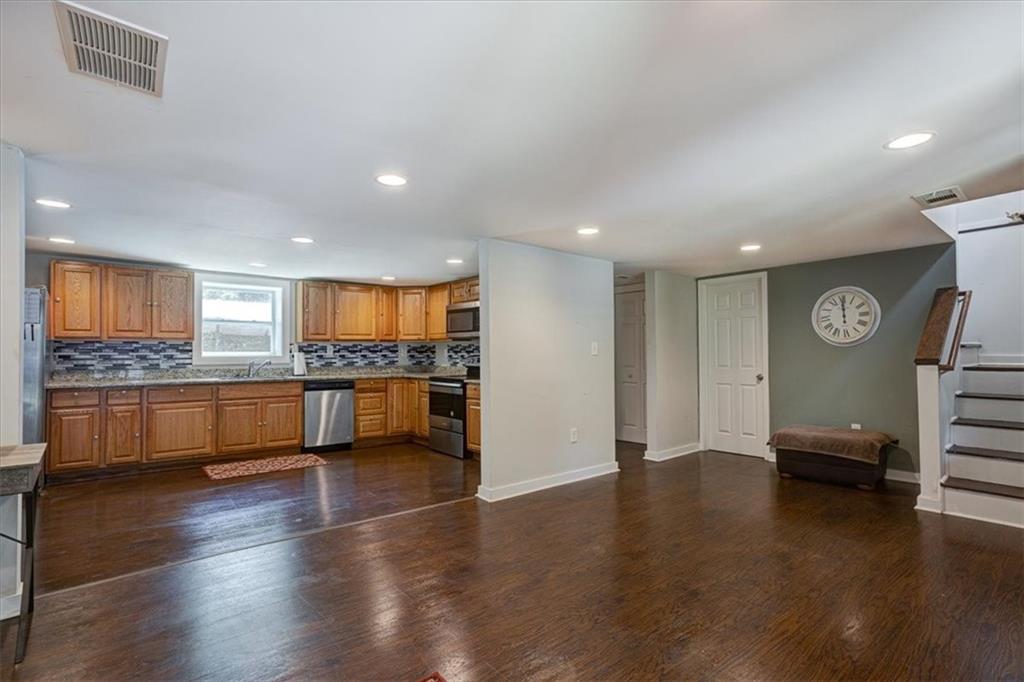 174 Rivertown Road, Fairburn, Georgia image 3