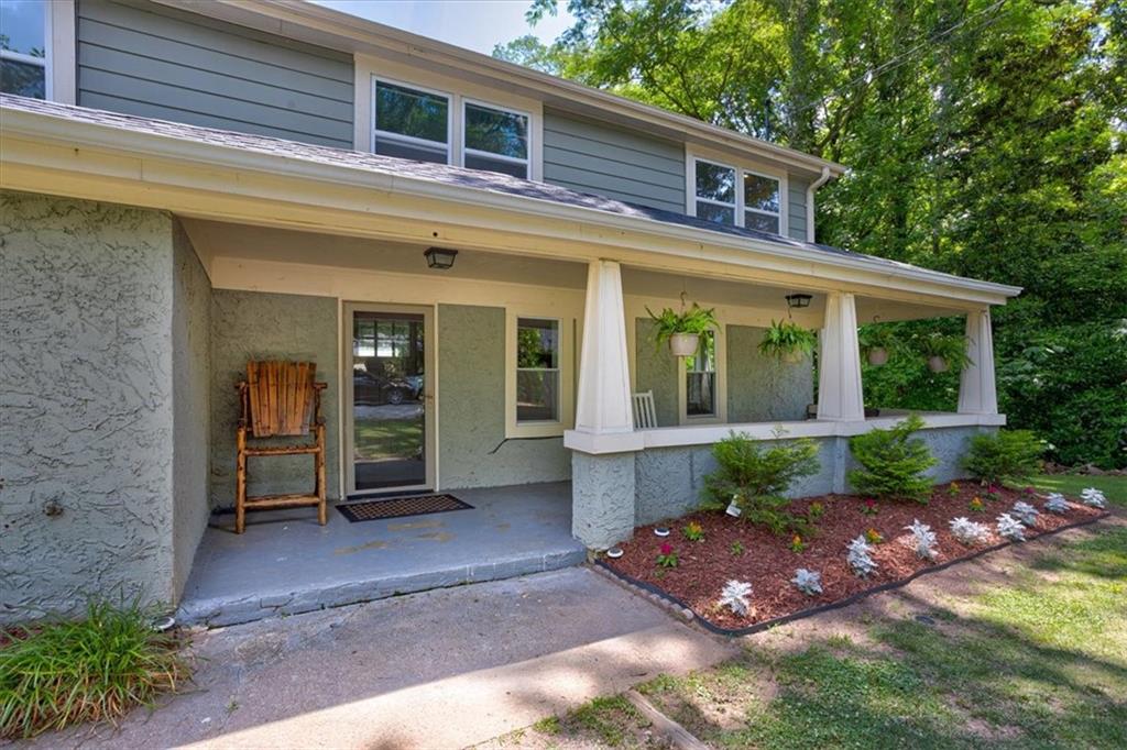 174 Rivertown Road, Fairburn, Georgia image 2