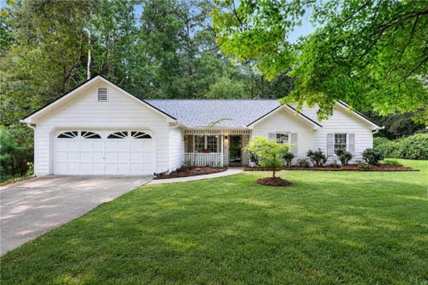 Homes For Sale - 5363 Muirwood Place<br/> Powder Springs, GA 30127