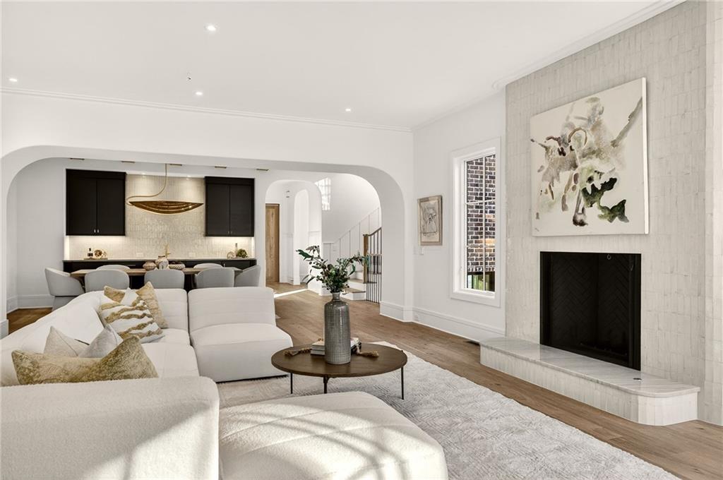 1338 Wayne Avenue NE