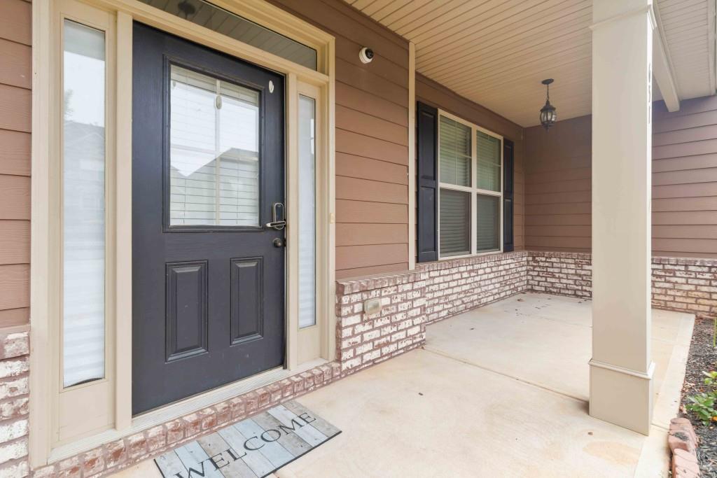 651 Deer Springs Way, Loganville, Georgia image 4