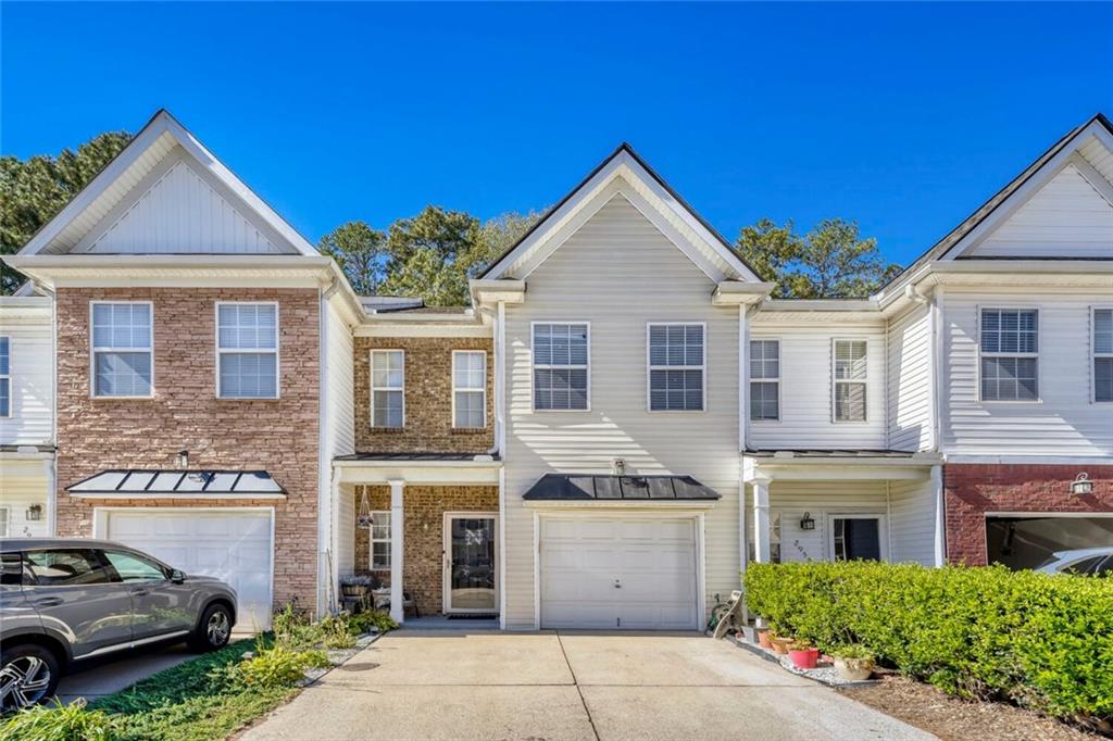 2955 Greyhawk Lane