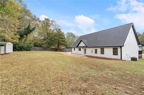 A home in Powder Springs