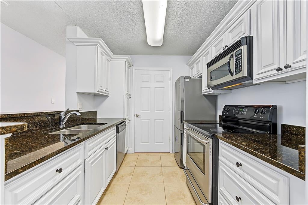 6301 Santa Fe Parkway