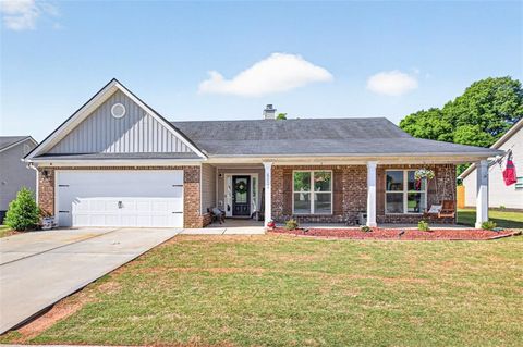Homes For Sale - 675 River Mist Circle<br/> Jefferson, GA 30549