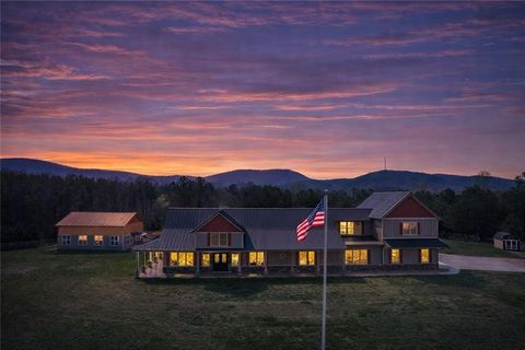 15 Lauren Lane Rydal GA 30171