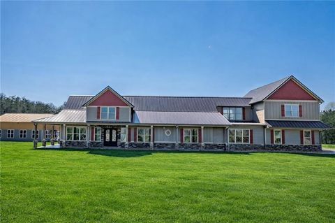 15 Lauren Lane NE Rydal GA 30171