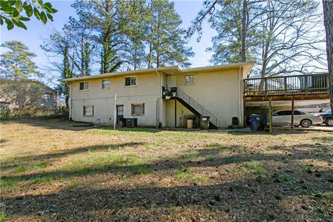 A home in Austell