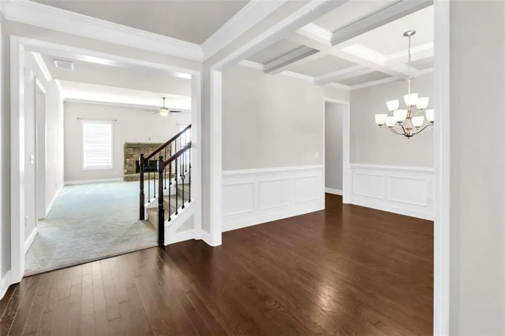 Flowery Branch, Georgia 30542, United States, 5 Bedrooms Bedrooms, ,3 BathroomsBathrooms,Residential,Active,172579