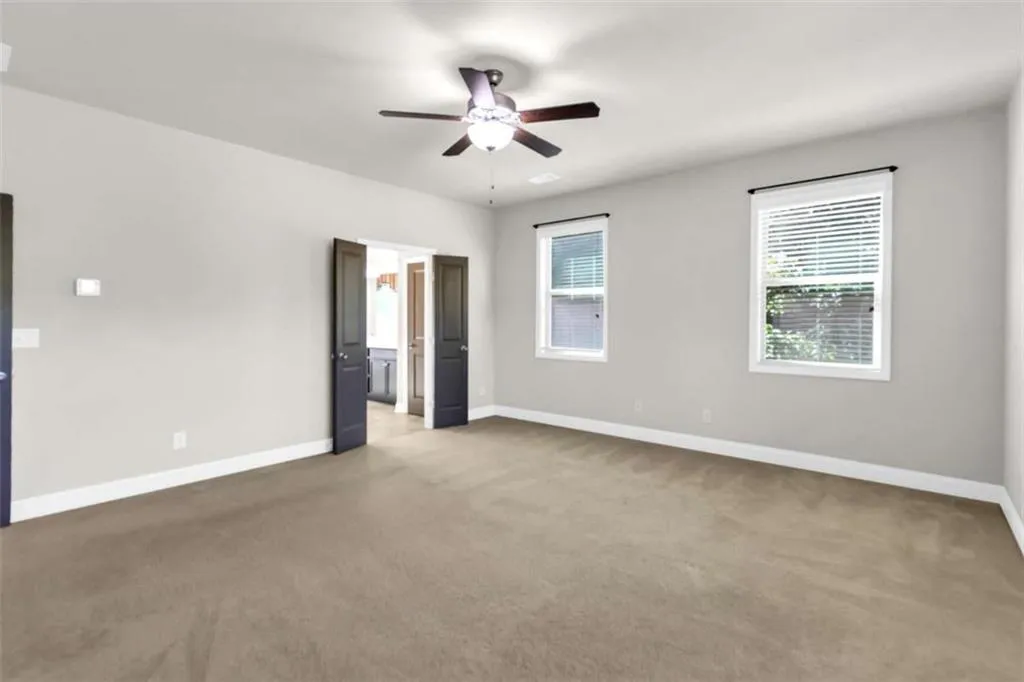 Flowery Branch, Georgia 30542, United States, 5 Bedrooms Bedrooms, ,3 BathroomsBathrooms,Residential,Active,172579