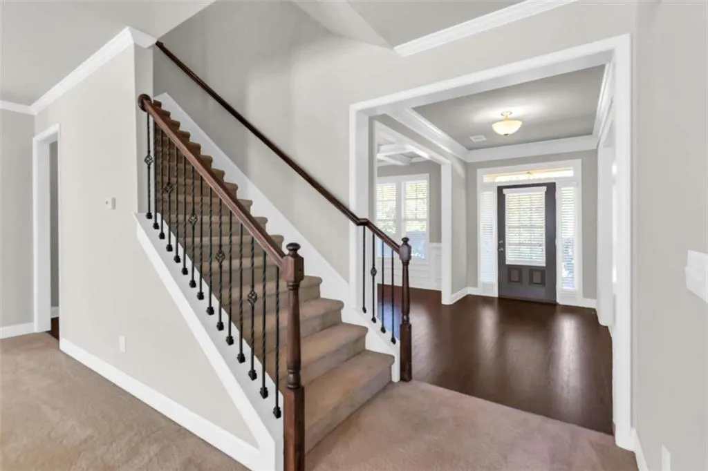 Flowery Branch, Georgia 30542, United States, 5 Bedrooms Bedrooms, ,3 BathroomsBathrooms,Residential,Active,172579