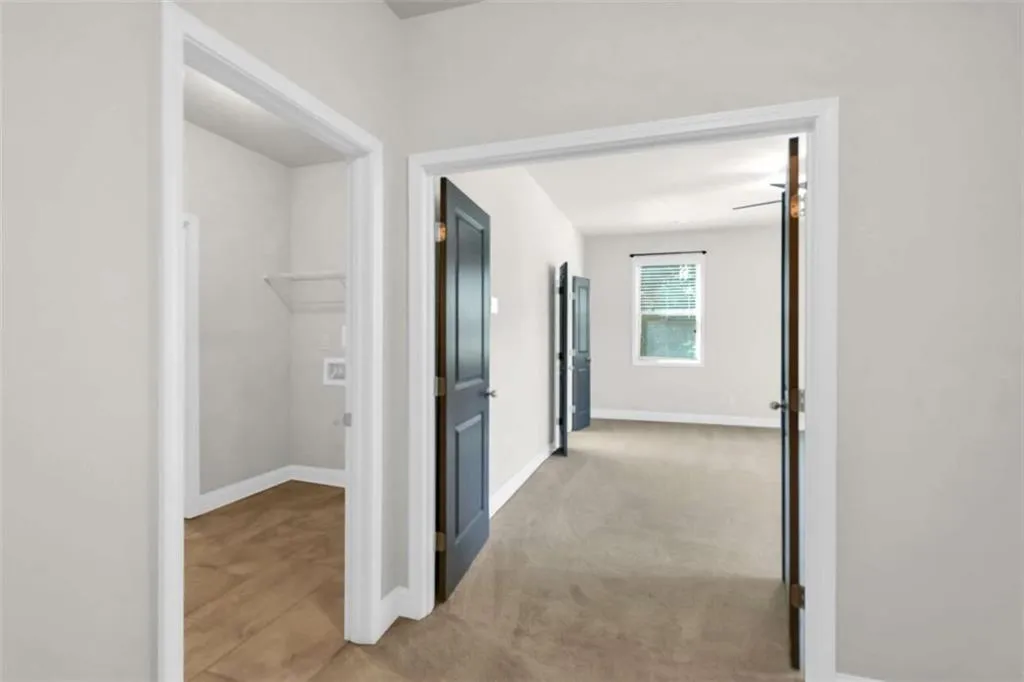 Flowery Branch, Georgia 30542, United States, 5 Bedrooms Bedrooms, ,3 BathroomsBathrooms,Residential,Active,172579