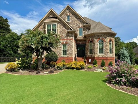 Homes For Sale - 2995 Haynes Trail<br/> Alpharetta, GA 30022