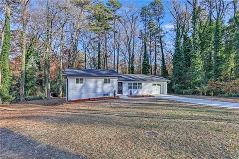 1681 Hammond Woods Circle SW Marietta GA 30008