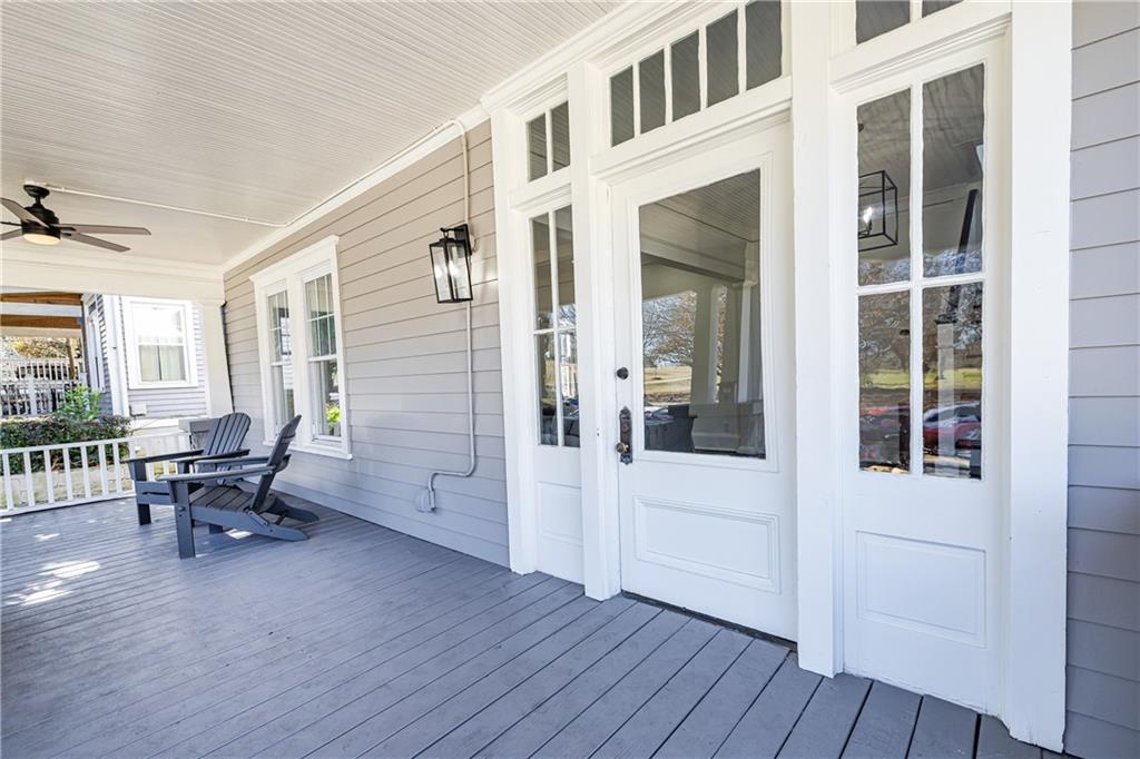 602 Moreland Avenue NE