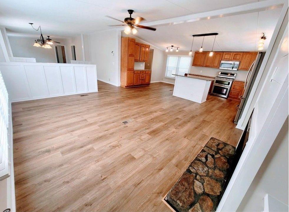 3735 Fir Drive, Buford, Georgia image 1