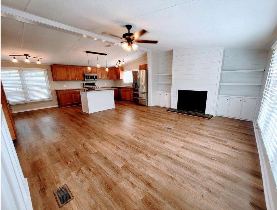 3735 Fir Drive, Buford, Georgia image 13