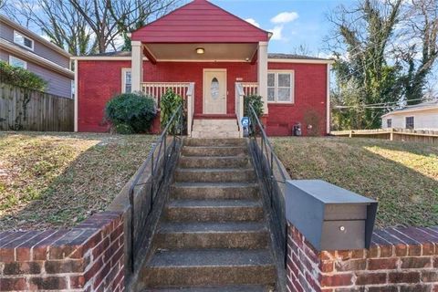 Photo of 1000 Palmetto Ave SW, Atlanta, GA 30314 (MLS # 7750667)