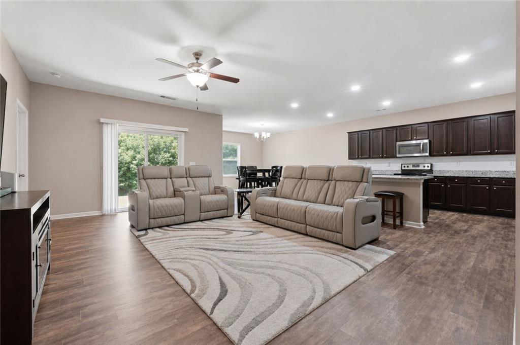 7227 Ashley Falls Court