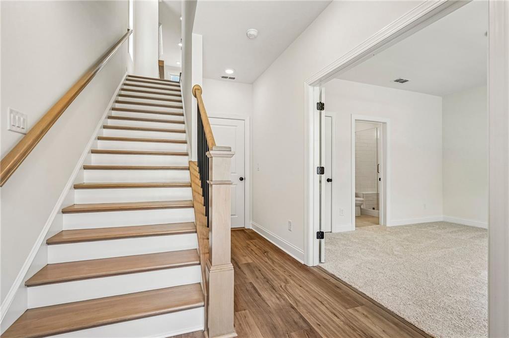 4563 Deanston Court 387