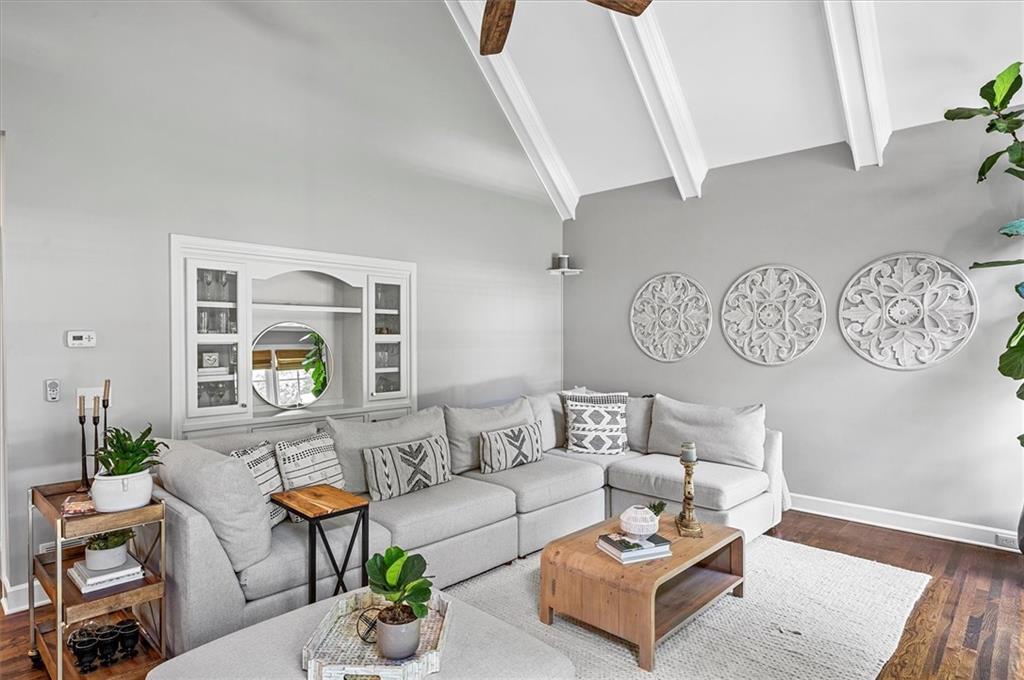 Kensington Farms - Residential