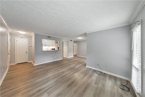 Condo For Rent - 5159 Roswell Road #6<br/> Atlanta, GA 30342