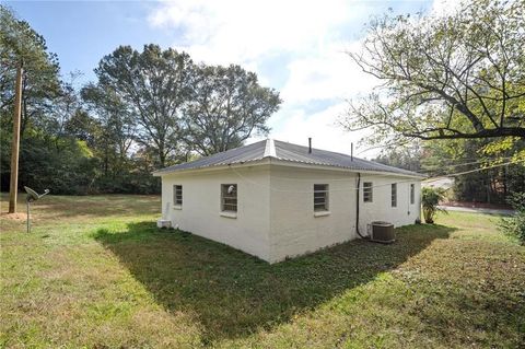 A home in Calhoun