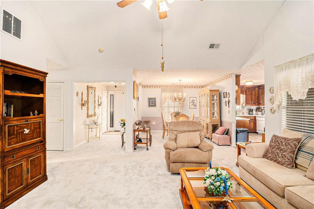 30 Spring Valley Drive