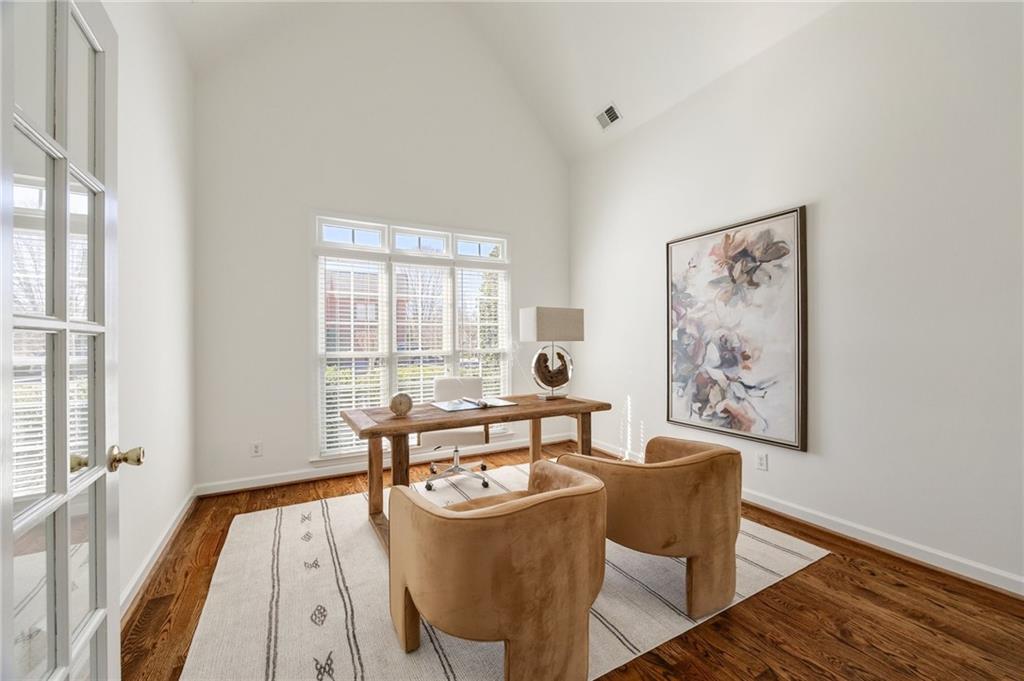 1462 Valley Glen Way, Dunwoody, Georgia image 7