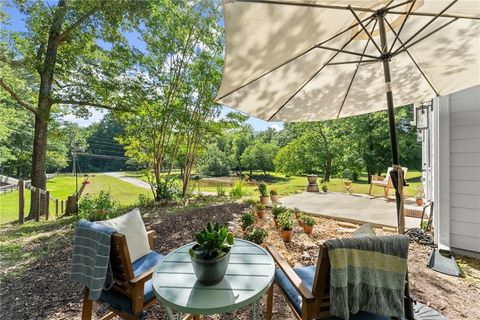 A home in Flowery Branch